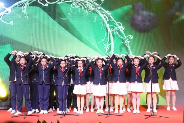 重庆市两江巴蜀中学