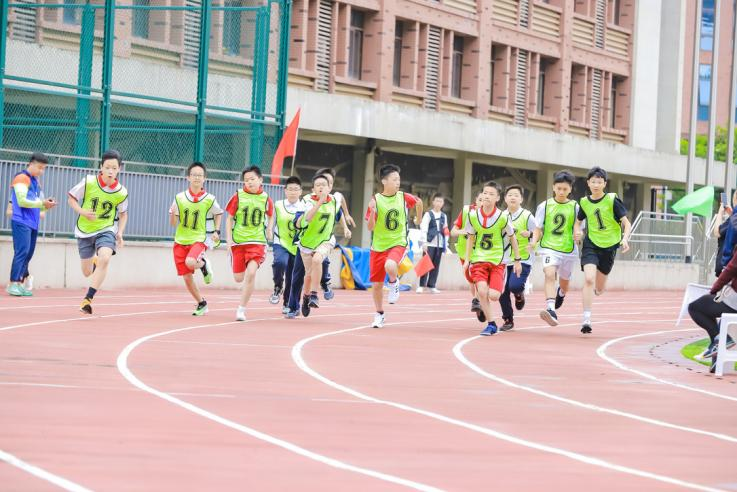 重庆市两江巴蜀中学