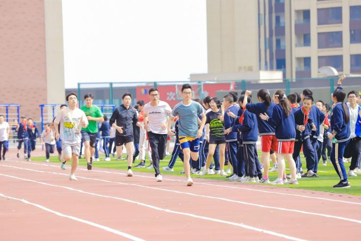 重庆市两江巴蜀中学