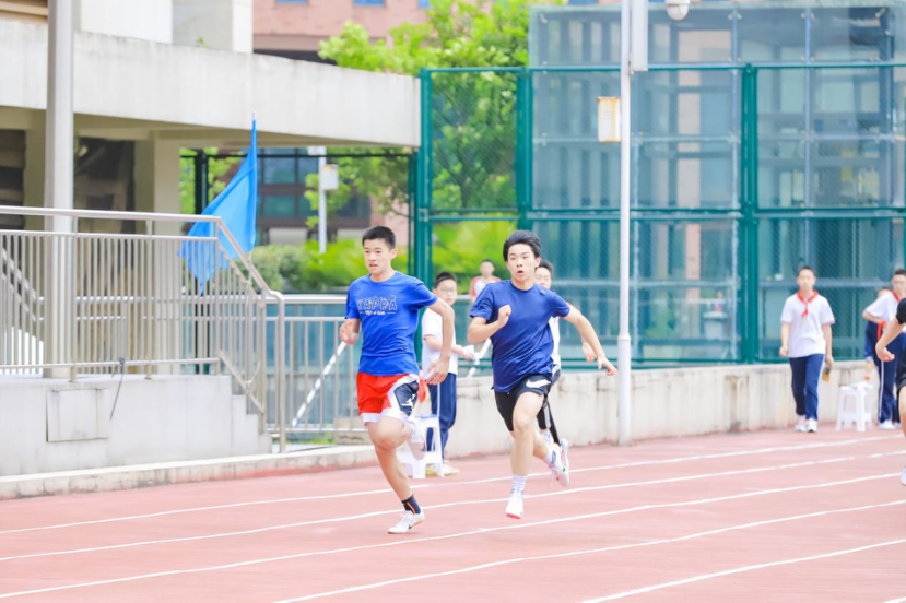 重庆市两江巴蜀中学