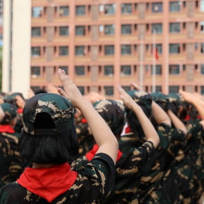乘九月秋风蜕变，迎巴蜀青春气象